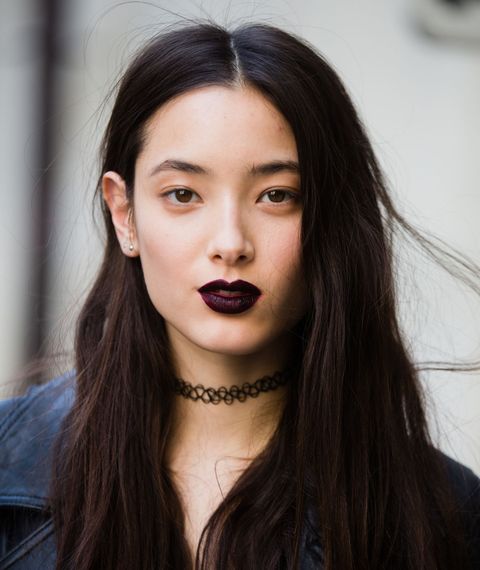 How To Wear Dark Lipstick Expert Tips To Pulling Off The Trend