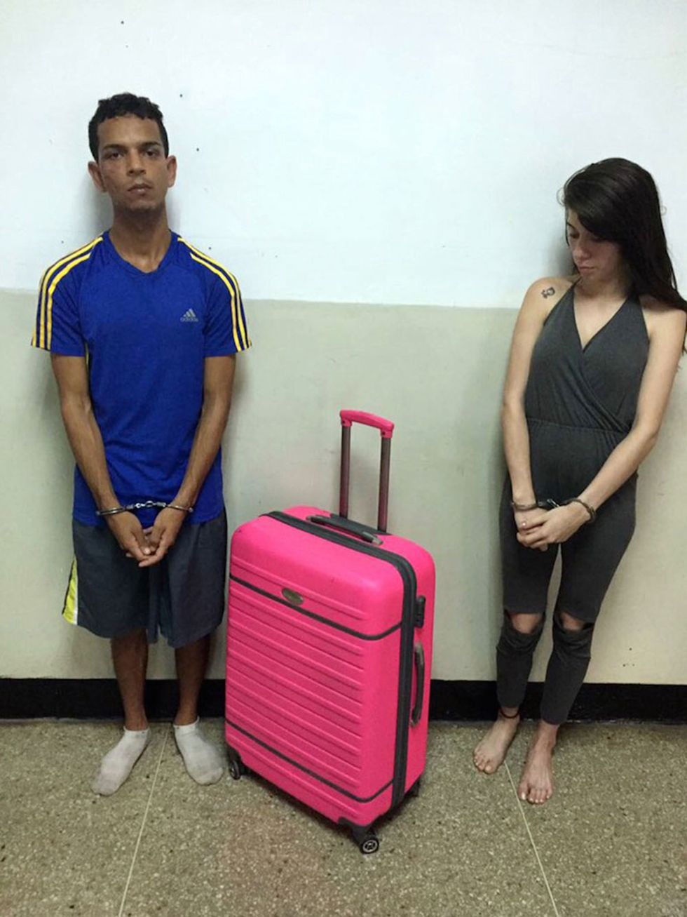 prison boyfriend smuggle