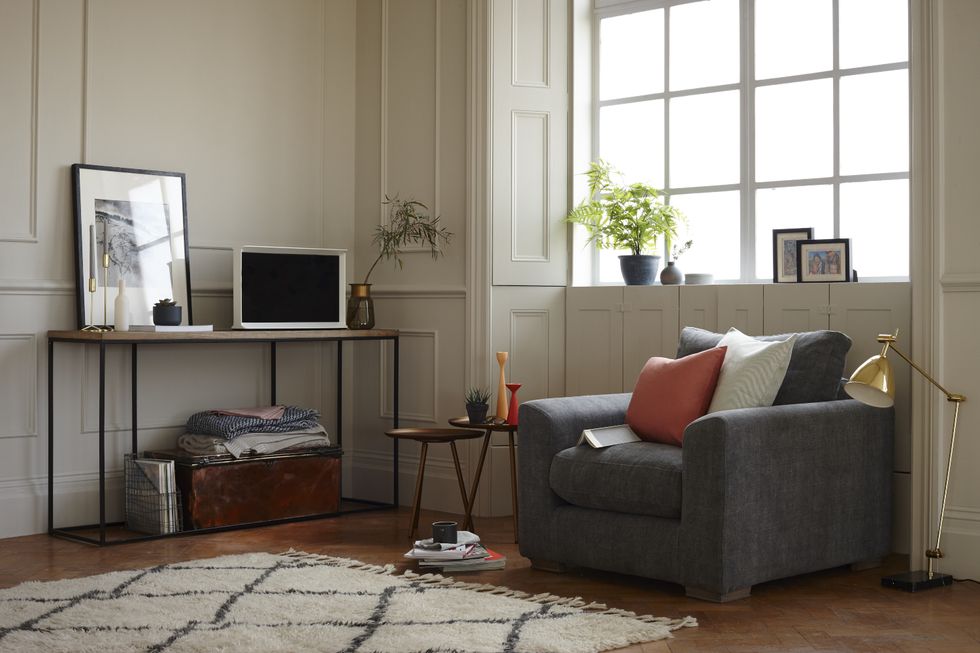9 ways your living room might be making you unhappy