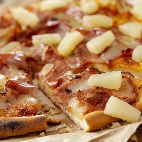 The president of Iceland wants to ban pineapple on pizza