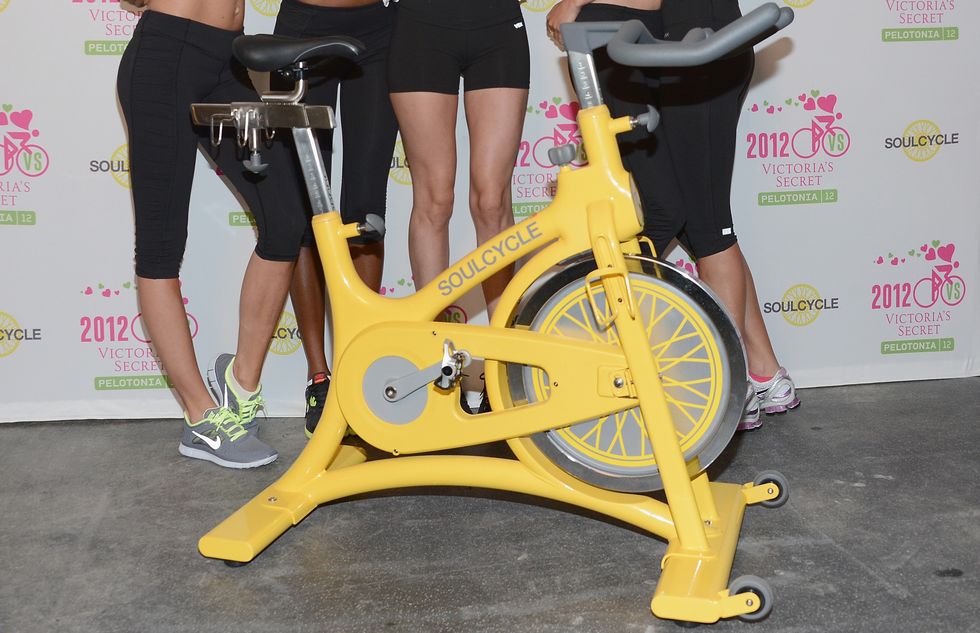 spinning, soulcycle, spin class
