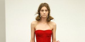 Dress, Shoulder, Textile, Red, Strapless dress, Formal wear, Gown, One-piece garment, Style, Fashion model, 