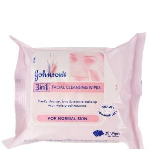 <strong>JOHNSON'S 3 IN 1 FACIAL CLEANSING WIPES, £2.99 FOR 25</strong><br /><br />•  Available in three varieties for oily, normal and dry skin.<br /><br /><strong>COSMO'S VERDICT:</strong><br />"I liked the balmy feel of these but they might be a bit drying if used daily. Great for late-night emergencies." <br />8/10