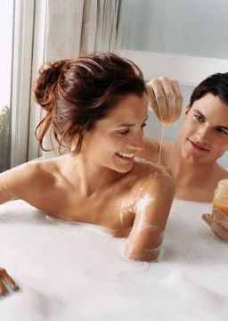 3 "Give him a shampoo and use this sexy scalp massage as a prelude to sultry shower sex." Tracey Cox, author of Supersex