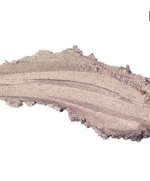 <strong>Barbara Daly Makeup For Tesco Mousse Eyeshadow in Driftwood, £5<br /><br /></strong>Smudge this shimmering mousse in sheer fawn over lids to instantly brighten and add definition.<br />