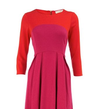 <p>Don’t be afraid to stand out against the miserable grey weather, try this Limited Edition pink and orange dress fromDorothy Perkins. The colour is sure to put a smile on your face whatever the weather and with three quarter length sleeves it will keep you warm too</p><p>£30, <a href="http://www.dorothyperkins.com/webapp/wcs/stores/servlet/ProductDisplay?beginIndex=0&viewAllFlag=&catalogId=33053&storeId=12552&productId=2666296&langId=-1&sort_field=Relevance&categoryId=208614&parent_categoryId=208596&pageSize=20" target="_blank"> dorothyperkins.com </a></p> 