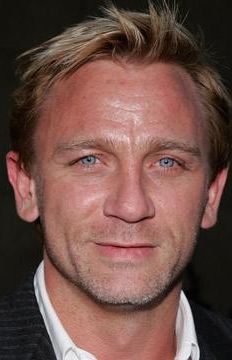 <p>He's blond and blue-eyed whilst rough and ready and, most importantly, he's Bond. Daniel can take us to 007 heaven everyday with that perfectly proportioned and precisely defined body...<br /></p><p><strong>Empire's Sexiest Moment</strong><br /> <!--[if gte vml 1]>                                                  <![endif]--></p><p>Giving Ursula Andress a run for her money emerging from the sea in teeny trunks in Casino Royale.</p>