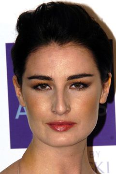 <p> <br />Hair length: Short  </p><p>Hair style: Root volume</p>      <p>Hair icon: Erin O'Connor<br /></p><p> <br />Strong-hold gel gives extra height</p>