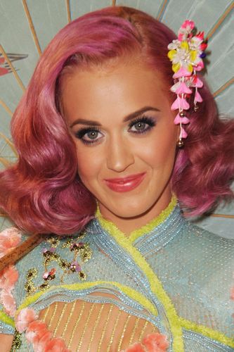 <p><strong>Why her hair colour is so hot? </strong> We love Katy Perry's current new look and it’s one she’s been embracing for a while. The bright pink matches her personality so if you have the character to pull it off with pride why not give it a go?! </p>
 
<p><strong>What to ask your hairdresser for to get Katy’s colour: </strong> “For best effects and if you hair is darker you will require some pre-lightening of your natural colour with the use of bleach. Make sure this is done using a lower level of peroxide to ensure the condition of your hair is not compromised. Generally these bold colours will be semi permanent so it's really easy to change to your next exciting new colour!” says Anita Cox Schwarzkopf Colour Ambassador.</p>
 
<p><strong>Top stylist tip: </strong> The overall condition of your hair is paramount to getting the very best effect with this colour so make sure you put your hair only in the safest of hands! The length of her hair also adds to the sharpness of this look and guarantee's a glossy, bold finish.</p>