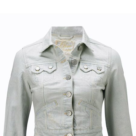 <br /><h3>Cropped denim jacket £25   </h3><p> </p><p>Style number: 1376904</p><p> </p><p><a href="http://www.newlookmostwanted.co.uk/">newlookmostwanted.co.uk</a><a href="http://www.newlookmostwanted.co.uk/"> </a></p>