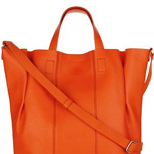This bag is the perfect arm candy! Not only will it hold all your daily essentials (and more!), it's super chic and stylish. Plus, we reckon the hot orange shade will brighten up your day when the weather starts to go turn grey and drab
<p>£79.50, <a href="http://www.bananarepublic.co.uk">Banana Republic</a></p>