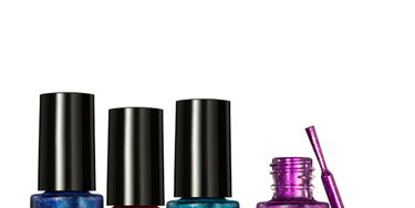 <P>Put your nails into Halloween overdrive with polishes that stand out and scream. Try crackled gold and silver as well as new crystal-like colours in blue, green and red by 2true</P>
<P>From £1.99, in stores at Superdrug or <a href="http://www.2true.com/nails/fast-dry-color-quick-nail-polish/" target="_blank">2true.com</a></P>