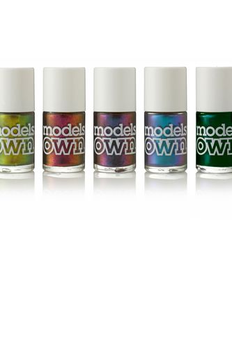 <p>Is it an oil slick? Is it a beetle? Is it a kaleidoscope of colour? Or all three! This collection called Beetlejuice caught Team Cosmo's eyes immediately and now we can't wait to paint our toes with four pearlescent shades in one - it's like a rave on your fingers! </p>
<p><a href="http://www.modelsownit.com/" target="_blank">modelsownit.com</a></p>
