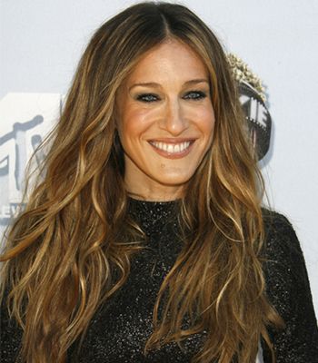 <p>She's an award winning actress, producer, model, designer, fashion icon <em>and</em> mother (phew!), not to mention everyone's favourite fictional character; Carrie Bradshaw. At 43, SJP always looks amazing and we bet she's a damn good giggle too. </p>