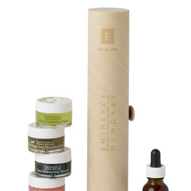 <p>A facial detox in a tube loved by Jessica Biel? We're sold! The cute Éminence Detox Collection Tube features six natural beauty treats to scrub, moisturise, purify and soothe. You'll be back to your glamorous self in no time at all!<br />£50, <a href="http://www.theskinsmith.co.uk/starter-kits-gift-sets-tubes-facial-detox-wooden-tube-p-356.html" target="_blank">theskinsmith.co.uk</a></p>