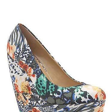 <p>US shoe brand Call It Spring has arrived at Debenhams and we're as pleased as punch! There's loads of styles to choose from, and the best bit? They're all under £50! We love this floral print pair of wedges.</p>
<p> </p>
<p>Call It Spring print wedges, £50, <a title="Debenhams" href="http://www.debenhams.com/webapp/wcs/stores/servlet/prod_10001_10001_053010647045_-1?breadcrumb=Home~Women~Shoes+%26amp%3B+boots#" target="_blank">Debenhams</a></p>