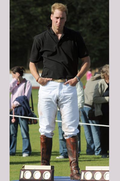 Wills, we understand one needs such attire for riding, polo playing and the likes, but when you're off the horse there's just no excuse. Leave the jeans in boots thing to us ladies.  <br />