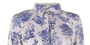 <p>Update your blue skinnies in a jiffy with this fresh cropped collared shirt. Cats eye shades optional.</p>
<p><br />Cropped Tie Shirt, £25, <a title="http://www.18andeast.com/product/18andEast/cropped-tie-shirt/1659/" href="http://www.18andeast.com/product/18andEast/cropped-tie-shirt/1659/" target="_blank">18andEast </a><br /><br /></p>