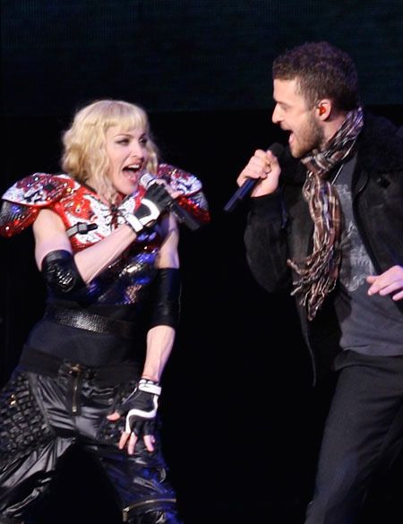 Justin later joined Madonna on stage to sing <em>4 Minutes</em>, a song he recorded with Madge for her latest album.  <br />