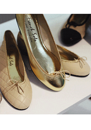 Footwear, Brown, Product, Shoe, Tan, Fashion, Beige, Khaki, Leather, Material property, 
