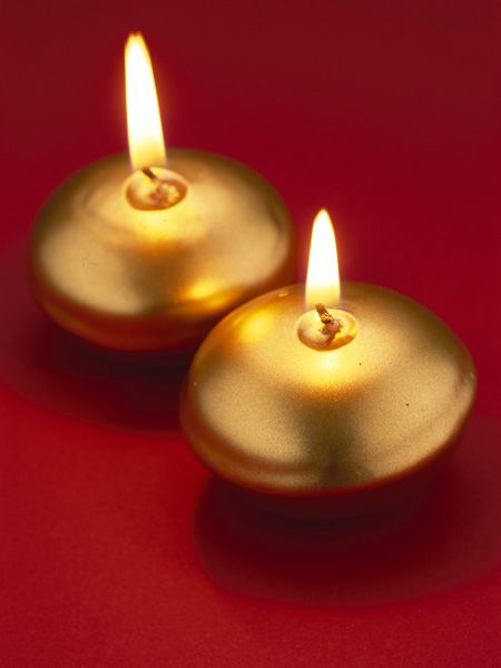 You don't have to be into BDSM to enjoy a touch of candle-play. When hot wax hits the skin it sensitises it so that each ensuing stroke of your fingers then feels twice as nice. The key to playing safely is to drop very little molten wax from a height of at least two feet so it has time to cool before reaching the skin.<br />