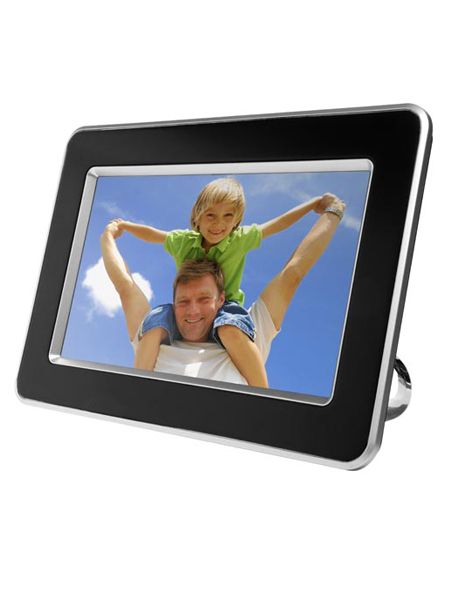 Now photo fiends can be snap happy and save shed loads on developing. This fancy frame is full of features including a single image or slideshow mode, a stand for landscape or portrait photos and comes with two interchangeable frames so you can match the frame to your mood. Get this perfect photo pressie at <a target="_blank" href="http://www.dixons.co.uk">www.dixons.co.uk</a><br />