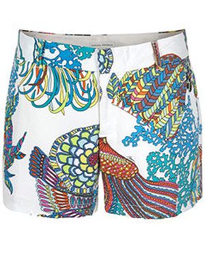<p>Inject some tropical spirit into your wardrobe courtesy of Tina Turk's capsule collection for Banana Republic… </p>
<p>Trina Turk printed shorts, £35, <a title="http://bananarepublic.gap.eu " href="http://bananarepublic.gap.eu%20" target="_blank">Banana Republic </a><br /><br /></p>