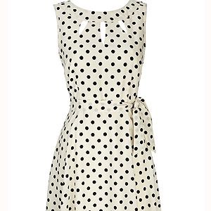 <p>Fit-and-flare style dresses are an occasion wear classic. We heart this polka-dot frock from Wallis which has cut-outs round the neckline for a demure flash of flesh.<br /><br />Petite white spot dress, £45, <a title="http://www.wallis.co.uk/webapp/wcs/stores/servlet/ProductDisplay?beginIndex=0&viewAllFlag=&catalogId=33058&storeId=12557&productId=5576532&langId=-1&sort_field=Relevance&categoryId=209222&parent_categoryId=209166&pageSize=200" href="http://www.wallis.co.uk/webapp/wcs/stores/servlet/ProductDisplay?beginIndex=0&viewAllFlag=&catalogId=33058&storeId=12557&productId=5576532&langId=-1&sort_field=Relevance&categoryId=209222&parent_categoryId=209166&pageSize=200" target="_blank">wallis.co.uk</a></p>