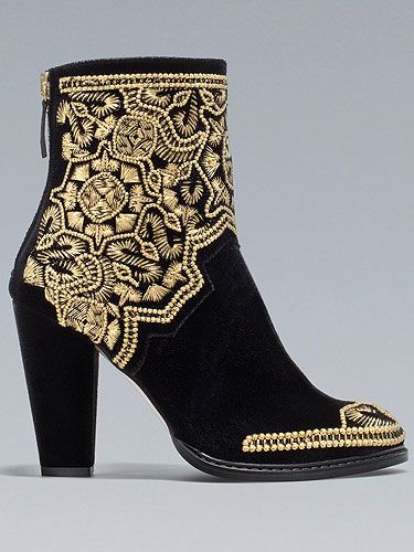 <p>These Balmain-inspired brocade boots are so hip it practically hurts! We spotted lots of fashion editors rocking embroidered black and gold combos at Somerset House this season.</p>
<p>Embroidered boots, £99.99, <a title="http://www.zara.com/webapp/wcs/stores/servlet/product/uk/en/zara-W2012/287002/958505/GOLD%20EMBROIDERED%20HIGH-HEEL%20ANKLE%20BOOT " href="http://www.zara.com/webapp/wcs/stores/servlet/product/uk/en/zara-W2012/287002/958505/GOLD%20EMBROIDERED%20HIGH-HEEL%20ANKLE%20BOOT%20" target="_blank">Zara</a></p>
<p><a title="http://cosmopolitan.co.uk/fashion/celebrities-at-london-fashion-week-ss13?click=main_sr" href="http://cosmopolitan.co.uk/fashion/celebrities-at-london-fashion-week-ss13?click=main_sr" target="_blank">SEE THE CELEBS ON THE FRON ROW OF LFW</a></p>