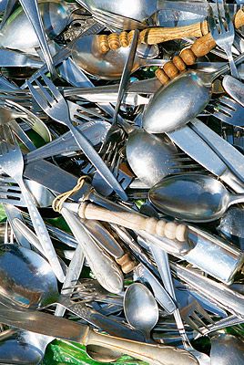 <p>We're talking cutlery not bedroom antics! Unless you start out with 500 teaspoons, you'll have none within seven days.<br /><br /><a href="http://www.cosmopolitan.co.uk/campus/student-life/top-10-student-films-for-university" target="_self">HAVING A QUIET NIGHT IN? CHECK OUT OUR TOP TEN STUDENT FILMS</a></p>