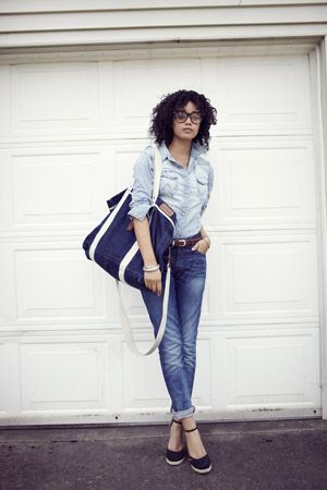 Clothing, Product, Denim, Shoulder, Standing, Jeans, Outerwear, White, T-shirt, Style, 