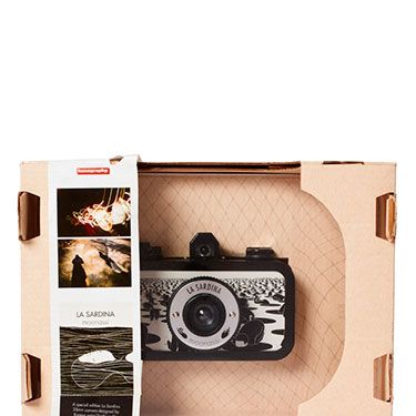 <p>For the snap happy, vintage photo lovers, this Lomography camera will satisfy his creative curiosity, creating old-school images. Exclusively designed by Korean artist <span class="st">Daehyun Kim</span>, it's a bit more special than your average camera!</p>
<p> </p>