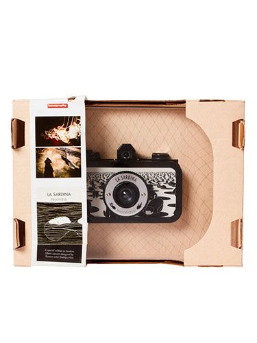 <p>For the snap happy, vintage photo lovers, this Lomography camera will satisfy his creative curiosity, creating old-school images. Exclusively designed by Korean artist <span class="st">Daehyun Kim</span>, it's a bit more special than your average camera!</p>
<p> </p>