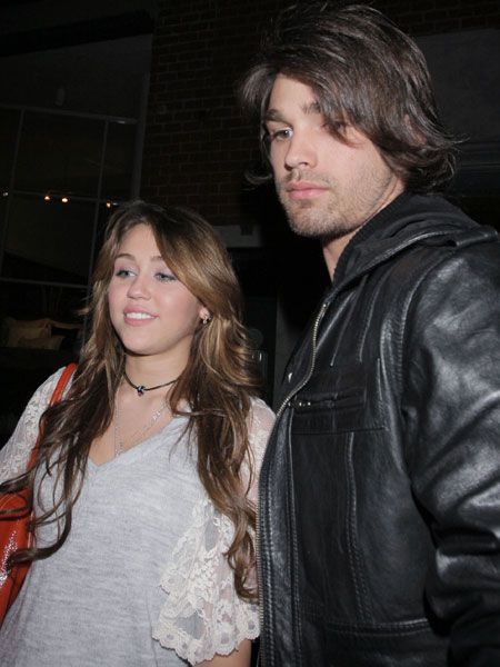 Miley Cyrus and boyfriend Jason Gaston enjoyed a romantic meal at Mr Chows in LA...  <br />