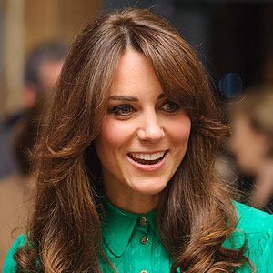 <p>Mum-to-be Kate Middleton just got an awesome 70s-inspired Sarah Fawcett fringe haircut. This retro hippie hairstyle is definitely going to be a hot trend for 2013 - we're definitely going to try it out. Will you?</p>