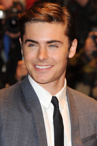 Zac Efron was making the hearts of the nation's teenage girls flutter as he attended the premiere for '17 Again' in London's Leicester Square...  <br />