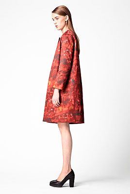 <p>We love this crisp coat, printed with a painterly abstract pattern! A neat A-line shape, with bracelet sleeves, it's the perfect way to step into spring.</p>
<p><br />Printed spring coat, £125, <a href="http://www.cosstores.com/Store/Women/All/Printed_spring_coat/7084-4498591.1#c-6009891%20" target="_blank">COS</a></p>