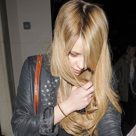 It looks like <a href="tags/peaches-geldof/">Peaches Geldof</a> had an attack of the munchies after another legendary night out for the socialite. She tried to cover her face with her glossy mane as she popped into her local supermarket in the early hours...  <br />