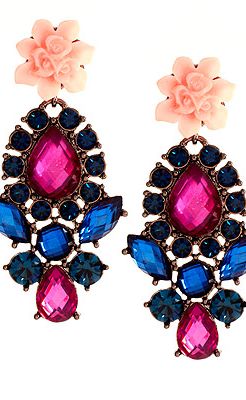 <p>We need these fabulous baroque earrings in our life. The flower stud, fuschia and blue gemstones and baroque style. Want. Now. Please.<br /><br />Flower Stone Drop Earrings, £18, <a href="http://www.asos.com/ASOS/ASOS-Flower-Stone-Drop-Earrings/Prod/pgeproduct.aspx?iid=2563401&cid=6992&sh=0&pge=1&pgesize=200&sort=-1&clr=Multi%20" target="_blank">ASOS</a></p>