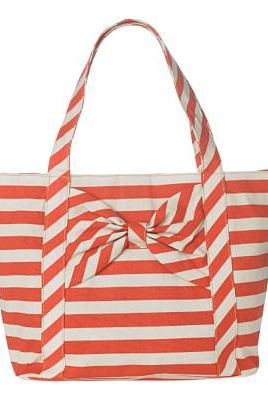 Red stripe bow shopper, £12, <a target="_blank" href="http://www.newlook.co.uk/1726761/172676183/ProductDetails.aspx">New Look</a> - Perfect for transporting your seaside essentials, this little striped shopper oozes St Tropez style.  Cute but practical, it's the ideal summer beach bag.<br />