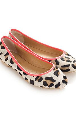 <p>We can't wait to ditch our boots for ballerinas! We'll be jazzing up our spring wardrobe with these comfy-looking yet stylish leopard print ballerinas with contrasting neon trim from Accessorize.</p>
<p>Ballerinas, £32, <a href="http://uk.accessorize.com/view/product/uk_catalog/acc_3,acc_3.2/3953942337" target="_blank">Accessorize</a></p>