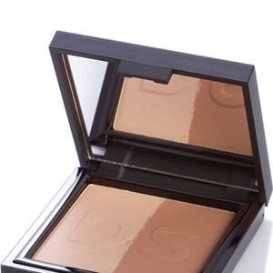 Brown, Product, Amber, Box, Tan, Cosmetics, Peach, Tints and shades, Shadow, Eye shadow, 