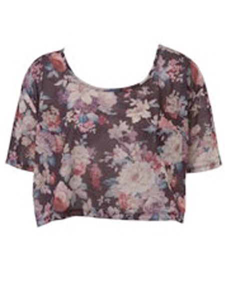 <p>Yes, it's Friday which means it's time for another weekly hit of style. Today, Cosmo's Fashion Assistant, Clare Smith, takes you through her high street picks - happy shopping!</p><p> </p><p>Left: Voluminous cropped tops are totally of the moment! This cute floral number is perfect for getting into the summer vibe<br /><br />£20, <a target="_blank" href="http://www.missselfridge.com/webapp/wcs/stores/servlet/ProductDisplay?beginIndex=0&viewAllFlag=true&catalogId=20555&storeId=12554&categoryId=101447&parent_category_rn=70074&productId=1340764&langId=-1">www.missselfridge.com</a><br /></p>