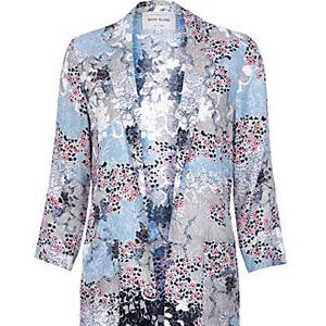 <p>We never thought we'd say this, but we're actually glad it's the coldest spring in ages, as it gives us the perfect excuse to wear this statement coat from River Island. The perfect trans-seasonal piece? We think so.</p>
<p>Coat, £50, <a href="http://www.riverisland.com/women/coats--jackets/jackets/Blue-floral-print-duster-coat-638382" target="_blank">River Island</a></p>