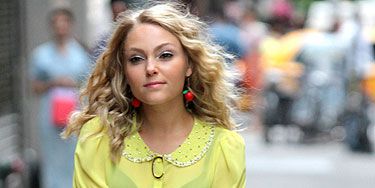 <p>AnnaSophia Robb has a wardrobe Carrie Bradshaw would be proud of, which is just as well, as AnnaSophia was spotted on the streets of New York filming the second season of The Carrie Diaries wearing this amazing bright outfit. We love the floral skirt teamed with a lemon yellow blouse and check out the amazing orange belt, which cinches in AnnaSophia's teeny waist.</p>