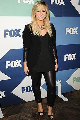 <p>New US X Factor judge Demi Lovato rocked up to the TCA summer party in a pretty wintry all-black ensemble.</p>
<p>Wearing skinny leather trousers paired with a fitted blazer, Demi looked smart, if a little 'safe'. Her statement necklace amped up an otherwise 'meh' look.</p>