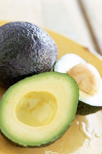 <p>Ensure each meal contains 'essential' fats, which can actually aid weight loss. These fats help you turn more food into energy rather than fat, plus they also help reduce levels of saturated fats. </p>
<p><b>Choose LBD-friendly foods</b> such as salmon and mackerel, avocados, unsalted nuts and seeds, olive oil, flax and hemp oil</p>
<p><b>Avoid non-LBD-friendly foods</b>, which are high in saturated fats: red meat, full-fat dairy</p>    