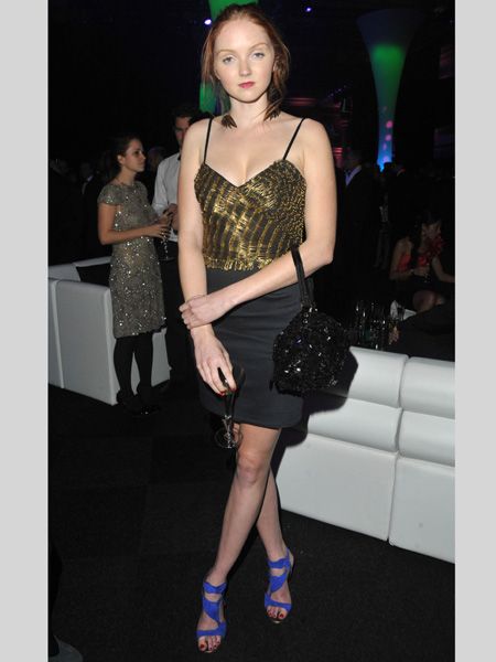 <p> </p><p>A little black skirt + metallic strap top + hot hued heels = a perfect party ensemble <br /></p>
