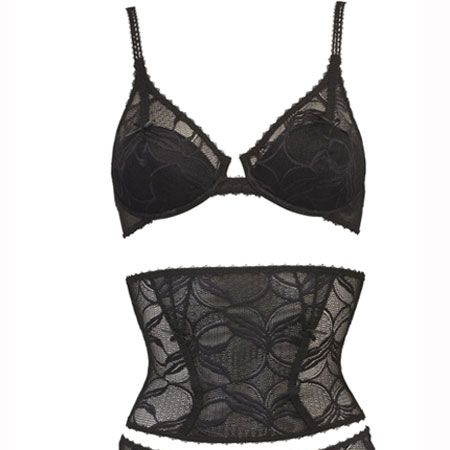 This classic sculpting set is problem-solving yet oh so sexy <br /><br />Best for: creating a waist <br /><br />Bra, £27, waist slimmer, £21, string, £13, <a target="_blank" href="http://www.triumph.com">Triumph</a> (01793 720 300)<br /><br />