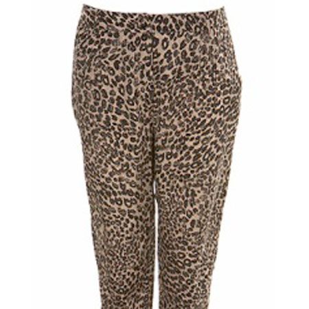 Hareem trousers are so hot right now it's all we seem to be buying and we just can't resist these animal print ones!<br /><br />£30, <a target="_blank" href="http://www.missselfridge.com/webapp/wcs/stores/servlet/ProductDisplay?beginIndex=0&viewAllFlag=&catalogId=20555&storeId=12554&categoryId=&parent_category_rn=&productId=1635459&langId=-1">www.missselfridge.com</a><br />